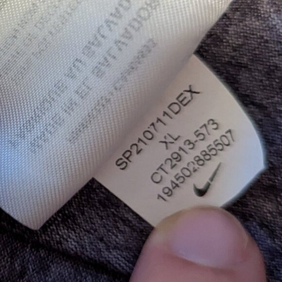 The Nike Tee Dri Fit Tank Muscle Shirt Size XL Women High Neck Activewear - Picture 6 of 8